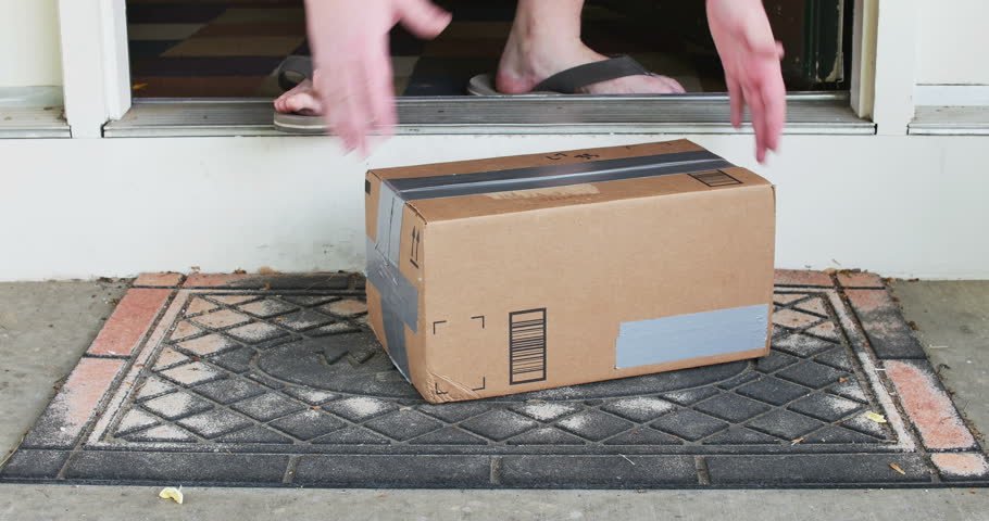 Toxic Mold Delivery: Cross-Contamination From a Moldy Package